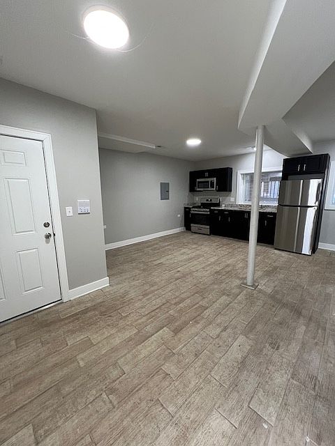 Open Kitchen/Living Room