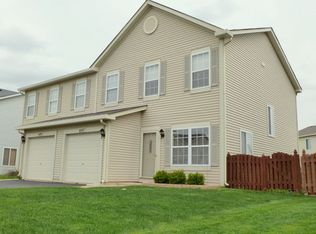 697 Zachary Dr, Romeoville, IL 60446