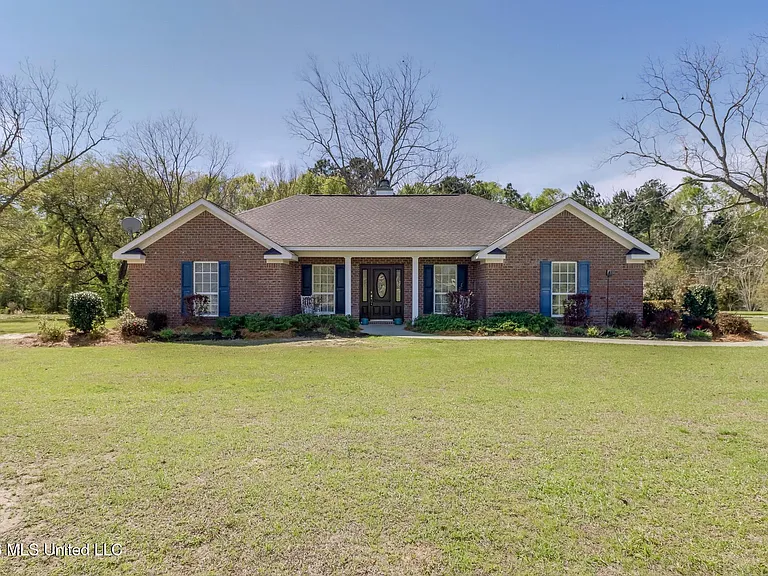 17259 Moran Rd — Photo 1