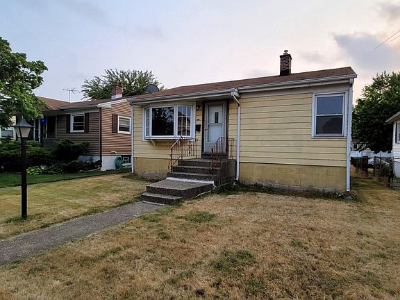2nd image of 2716 White Oak Ave