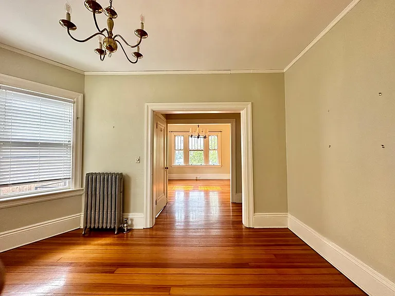 41 Irving Ave #1 — Photo 16