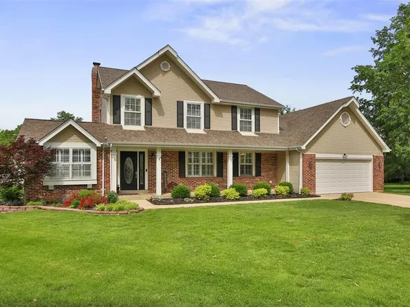 1909 Clarkwood Ct, Chesterfield, MO 63005