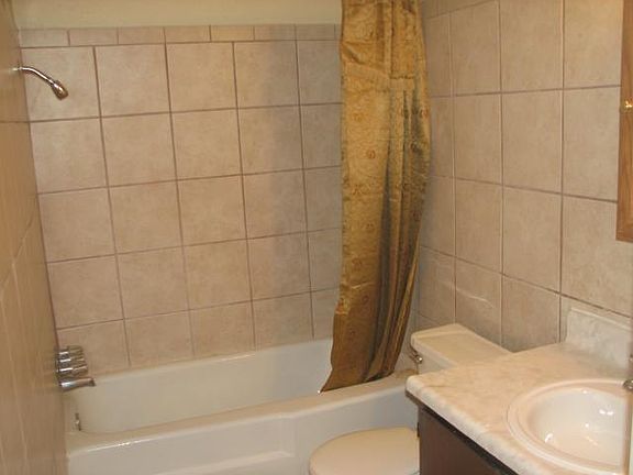 5th image of 401 12th Ave #203