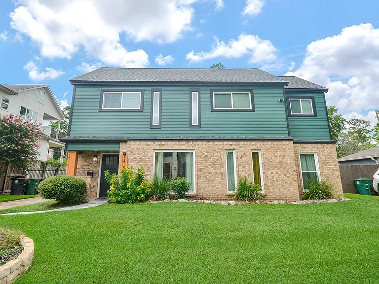 4315 Fernwood Dr — Photo 2