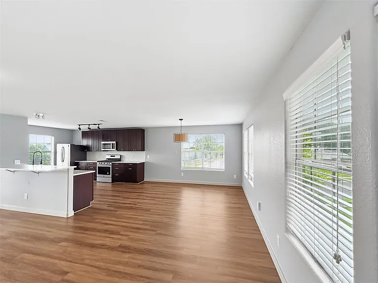 5700 Glen Meadow Dr #B — Photo 3