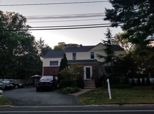 1614 Windsor Rd, Teaneck, NJ 07666