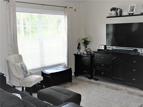 4th image of 6366 Opa Locka Ln