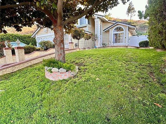 5th image of 3270 Somerdale St