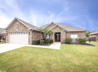2402 Lakewood Cir, Cabot, AR 72023