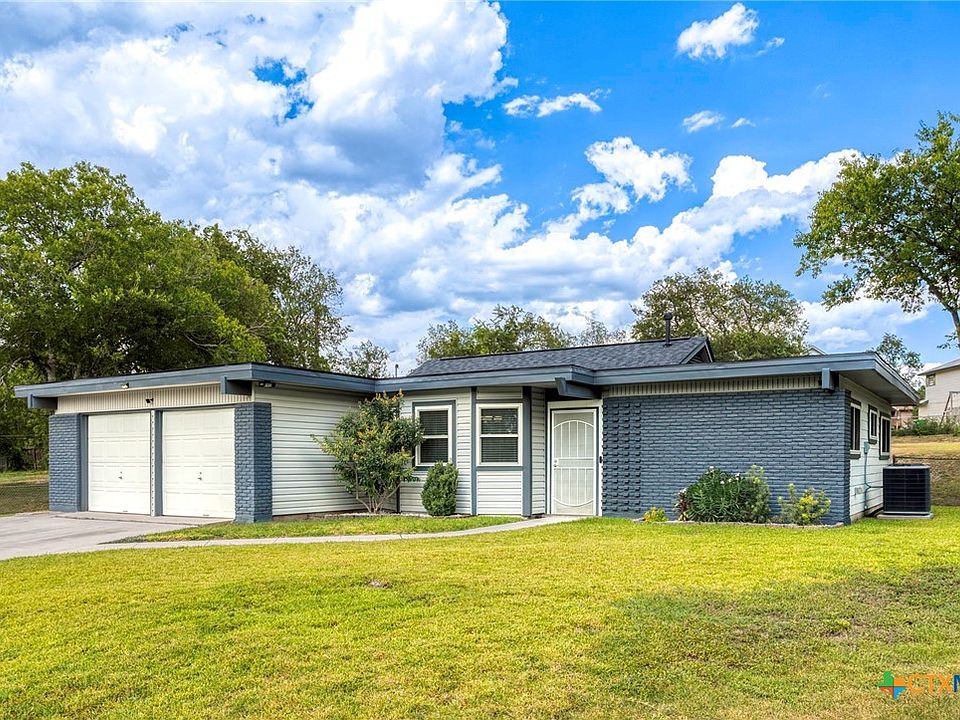 1st image of 323 Cherrywood Ln