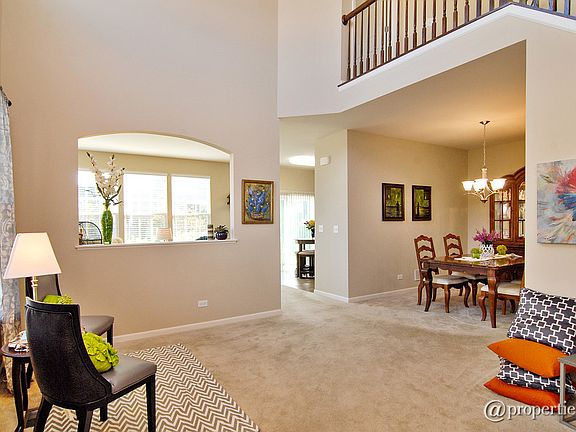 Living Room/Dining Room
