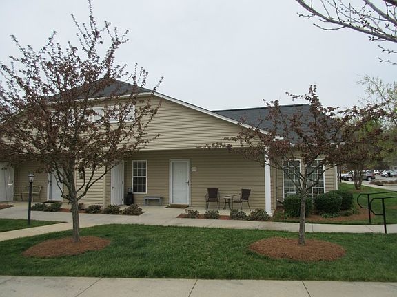 3rd image of 109 W Brick Walk Ct