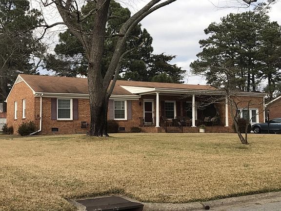3rd image of 4812 Orleans Dr