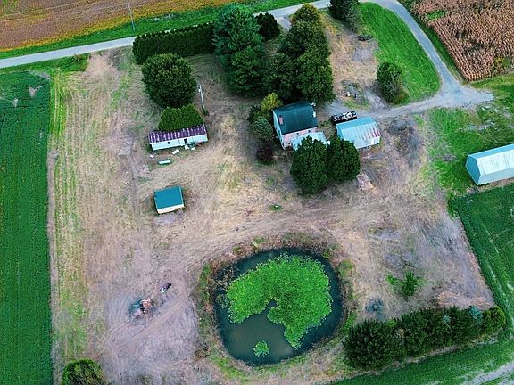 2nd image of 8084 Whitcomb Rd