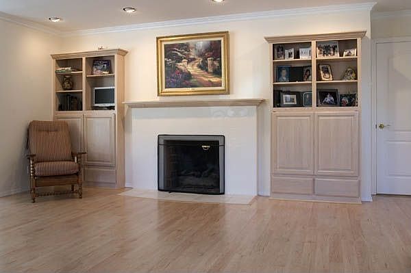 2nd image of 388 Santa Fe Ave