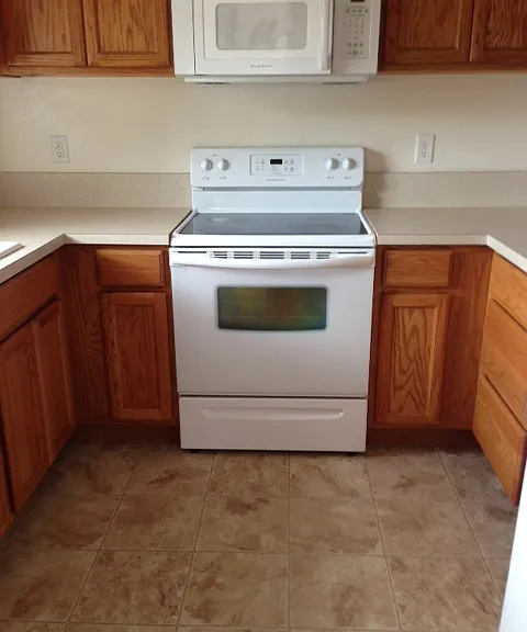 1150 Hemlock St #48 — Photo 2
