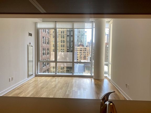 3rd image of 885 6th Ave APT 14J