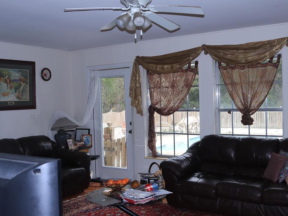 1st image of 2300 Kilkenny W