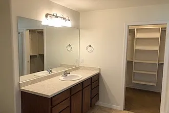 1705 Pages Place Dr — Photo 6