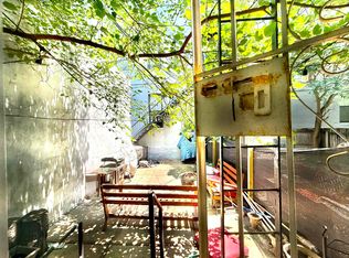 712 Lorimer St #1A, Brooklyn, NY 11211