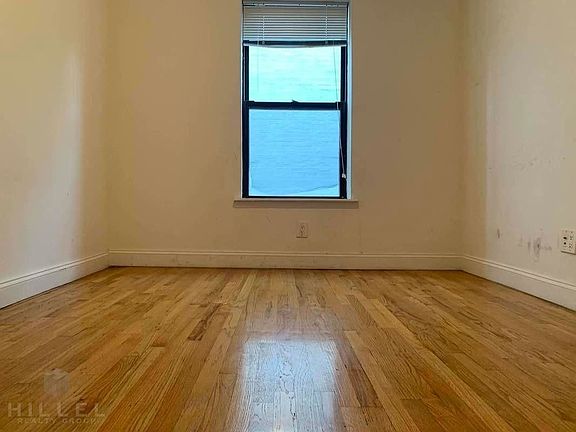 3rd image of 21-81 38th St #12