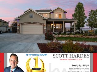 7292 W New Sycamore Dr, West Jordan, UT 84081