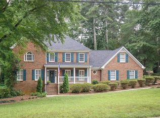 2458 Williamsdowns Cir, Snellville, GA 30078