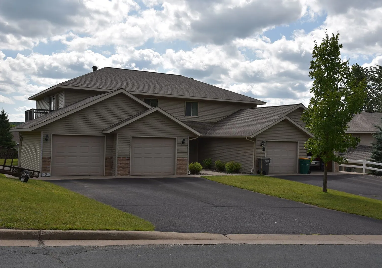 Green Ridge Apartments — Photo 1