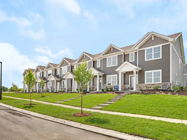 2230 Barbera Dr, Oswego, IL 60543