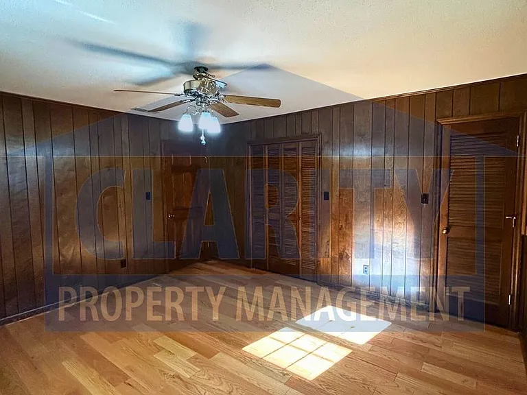 912 Fairmont Ave NW — Photo 31