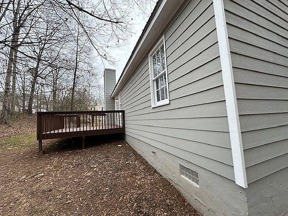 5th image of 140 Heelstone Ave