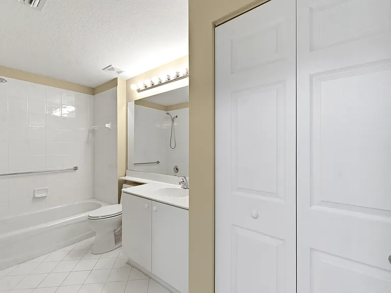 7765 Yardley Dr #107 — Photo 20