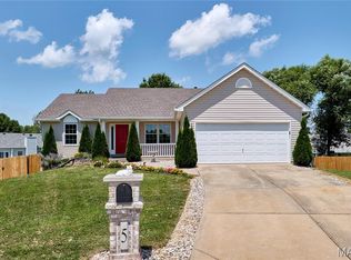 5 Sapphire Ct, O'Fallon, MO 63366