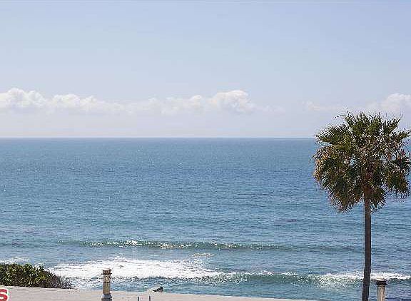 4th image of 11968 Oceanaire Ln