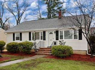 381 Bergen Blvd, Oradell, NJ 07649