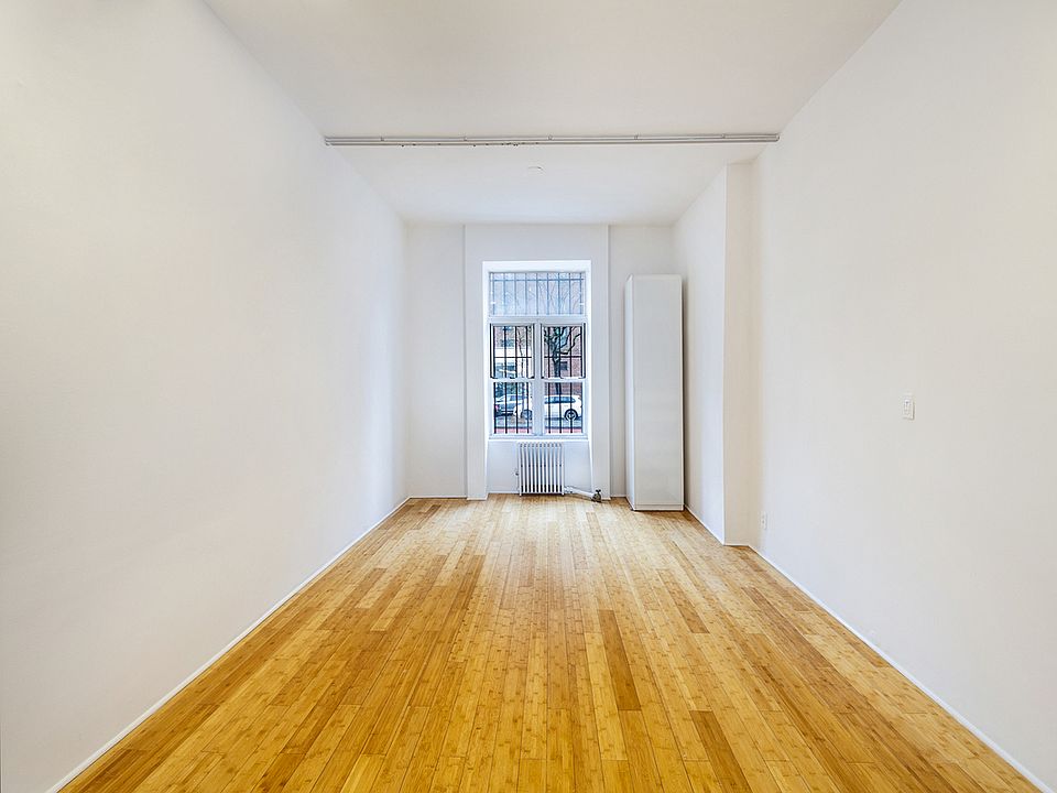 2nd image of 634 E 14th St APT 2