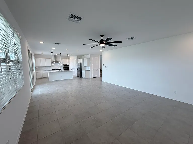24172 W Raymond St — Photo 21