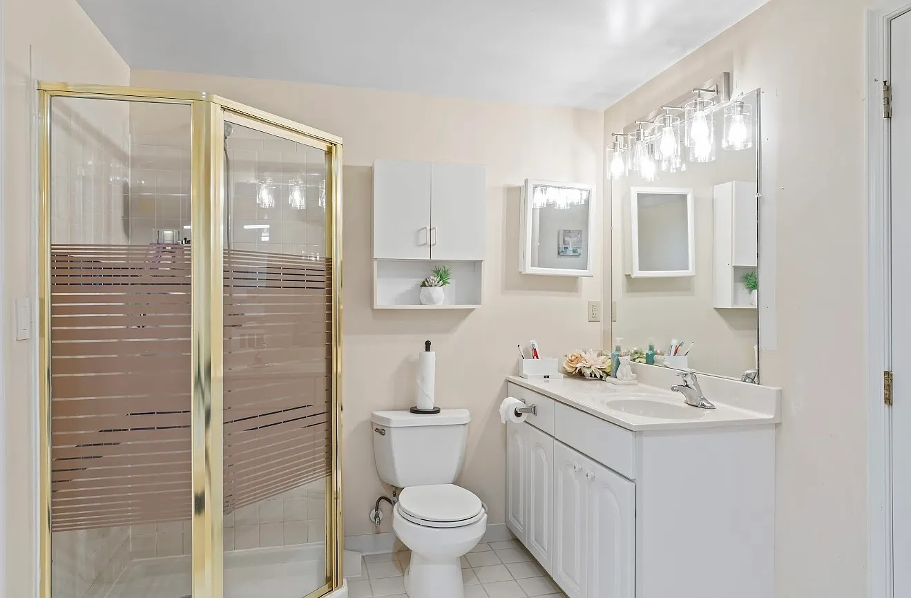 3 bed, $2,600 — Photo 4