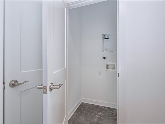 3rd image of 1170 S Dickerson Rd #22