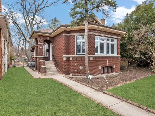 11630 S Hale Ave, Chicago, IL 60643