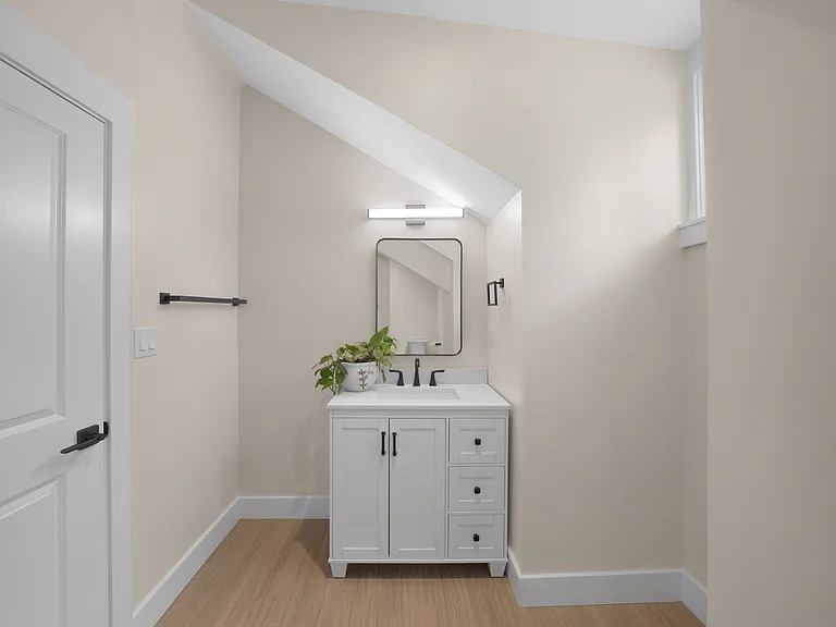 75 Dreamland Park Dr #2 — Photo 7
