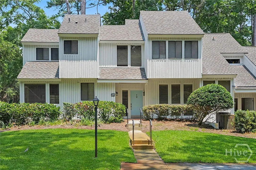 4 bed, 3.0 bath, 2170 sqft, $3,750 — Photo 1