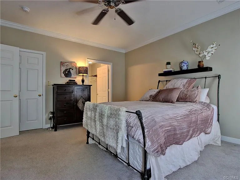 4706 Twin Hickory Lake Dr — Photo 32