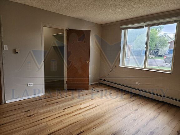5th image of 415 S 26th St APT 17