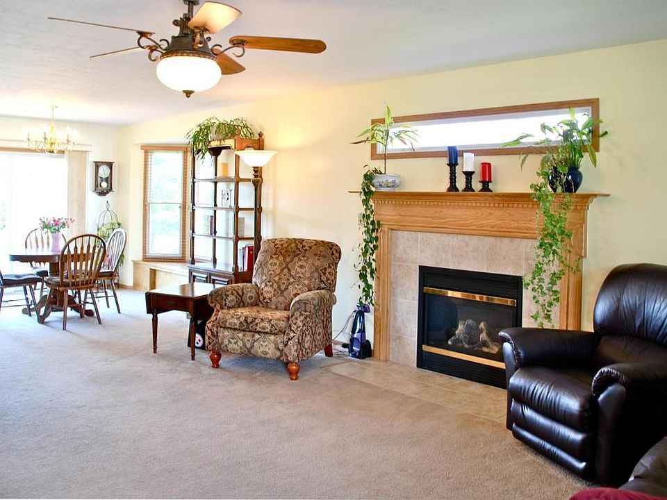 1st image of 776 Village Mill Dr