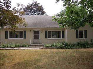 626 Dewitt Rd, Webster, NY 14580