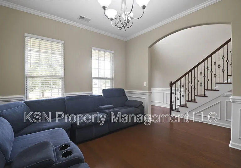 144 Tahoe Dr — Photo 9