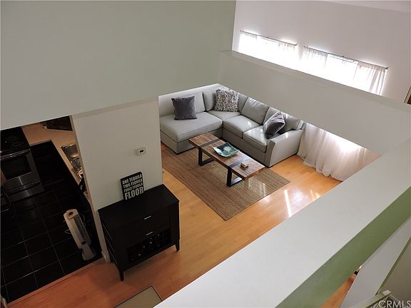 5th image of 730 W 4th St Unit 402