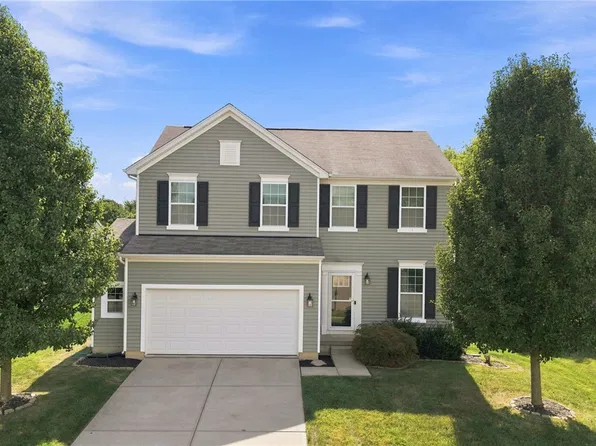 2050 Prairie Clover Dr, Lebanon, OH 45036