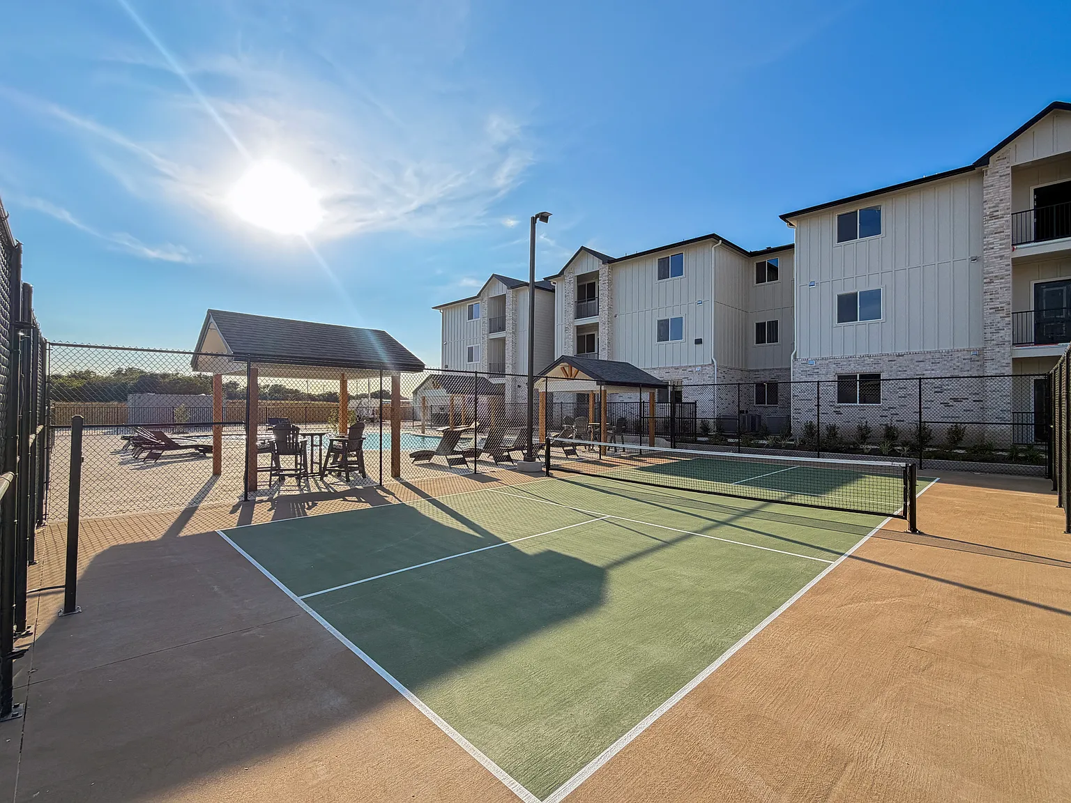 Beyond The Bend Apartments — Photo 1